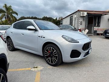 Maserati Grecale MHEV 300 CV AWD GT
