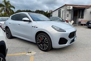 Maserati Grecale MHEV 300 CV AWD GT