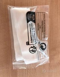 Lacci nuovi bianchi raso