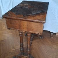 tavolino a ribalta antico