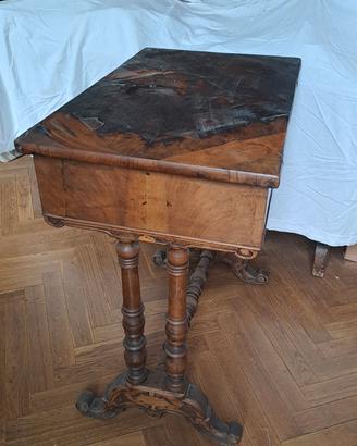 tavolino a ribalta antico