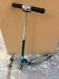 Monopattino Micro azzurro