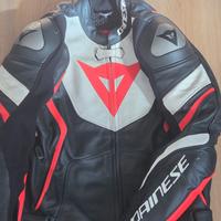 Giacca in pelle Dainese taglia 50 – divisibile