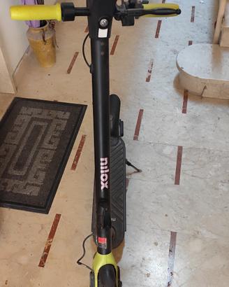 monopattino elettrico 