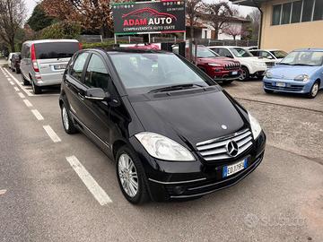 MERCEDES-BENZ A 160 BlueEFFICIENCY Special Editi