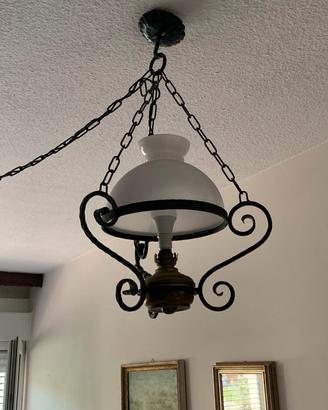 lampadario vintage da taverna 
