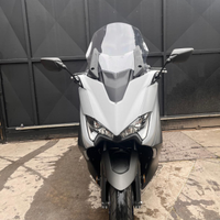 Yamaha Tmax 560