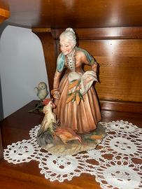 statua in ceramica