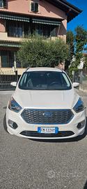 ford kuga modello vignale 2017