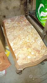 Tavolino antico in legno con marmo vintage