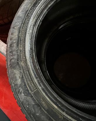 Gomme 225/55/17