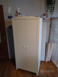 armadio Ikea bianco