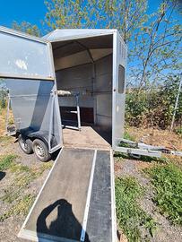 trailer per 2 cavalli