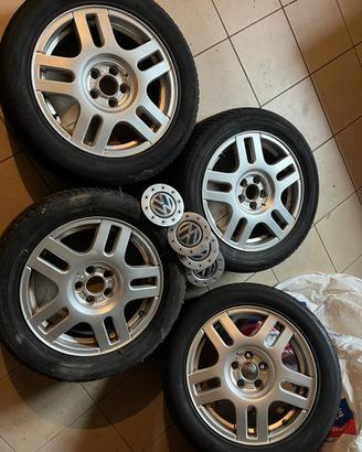 Cerchi in lega 16x6.5 originali Volkswagen Golf IV