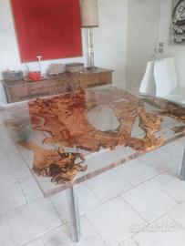 tavoli e complementi d arredo in legno e resina