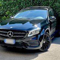 Mercedes Gla 200d night edition full optional