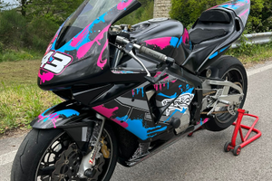 Cbr 600 rr da pista