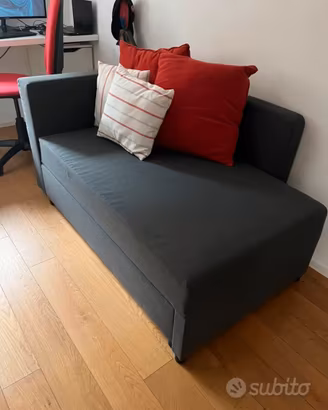 Divano letto ikea pari al nuovo