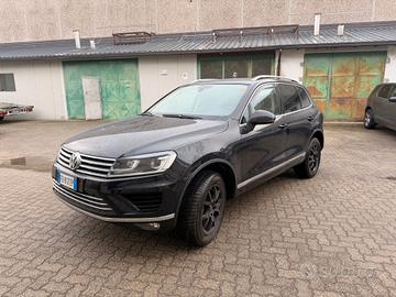 Volkswagen Touareg 3.0 TDI 204 CV tiptronic BlueMo