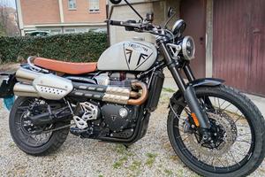 TRIUMPH SCRAMBLER 1200 X  (2025 )  KM 2000