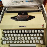 Macchina da scrivere