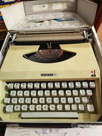 Macchina da scrivere