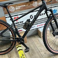 Bicicletta mtb focus whistler 3.9