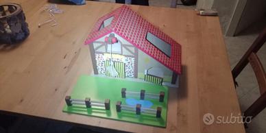 Fattoria giocattolo in legno 