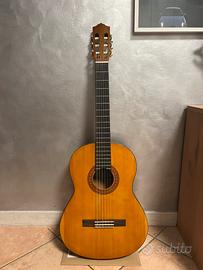 Yamaha C40 chitarra