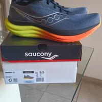 SAUCONY TRIUMPH 23