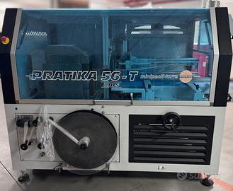 Confezionatrice automatica in continuo