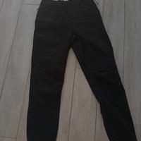 pantaloni 