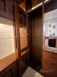 Splendida Parete Attrezzata in legno