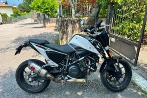 Duke 690cc 2017