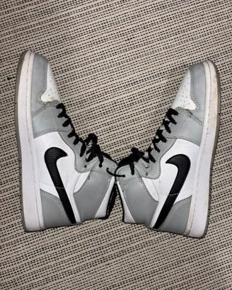 Jordan 1 mid