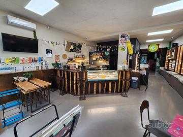 Vendita bar negozio a Bologna