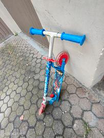 Monopattino bambini Spider-man 