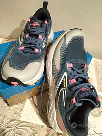 BROOKS CASCADIA 18