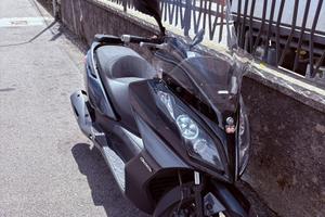 Kymco downtown 300i