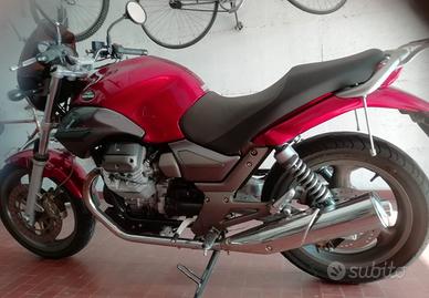 Moto Guzzi Breva 750 I.E. Rossa