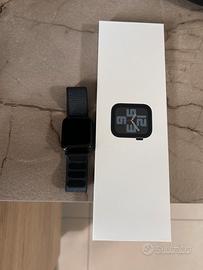 Apple watch SE 40mm colore nero