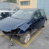 Volkswagen Golf 6 2.0TD CFF Demolita Per Ricambi