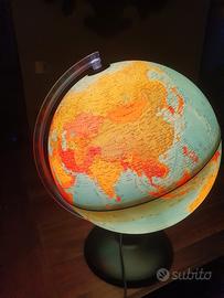 globo terrestre illuminato ,nuovo,della  Melinera
