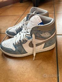 Air Jordan 1 High OG Hyper Royal 44 (US 10)