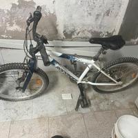 Bicicletta Rockrider st 120
