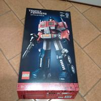Optimus prime lego