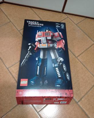 Optimus prime lego
