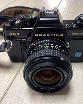 Praktica BC1 con obiettivi vari
