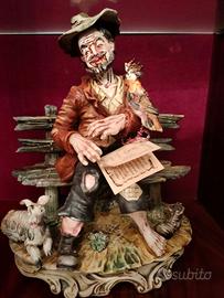 Anziano in ceramica Capodimonte