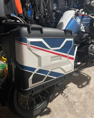 Tris valige vario BMW R 1250 GS anno 2023